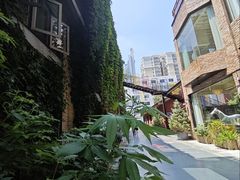 -东郎电影创意产业园(郎家园店)