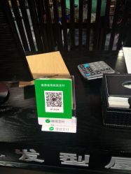 -MOVAN  HAIR莫凡匠人发型屋