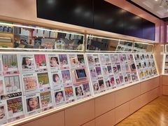 -4iNLOOK美瞳店(中山公园龙之梦店)