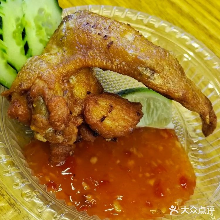 首先要说的是他们家的嘎抛猪肉,真的太太太好吃了!