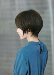 -首脑美发沙龙