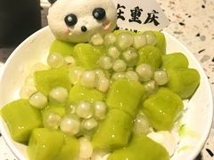 -红九格老火锅(三峡广场店)