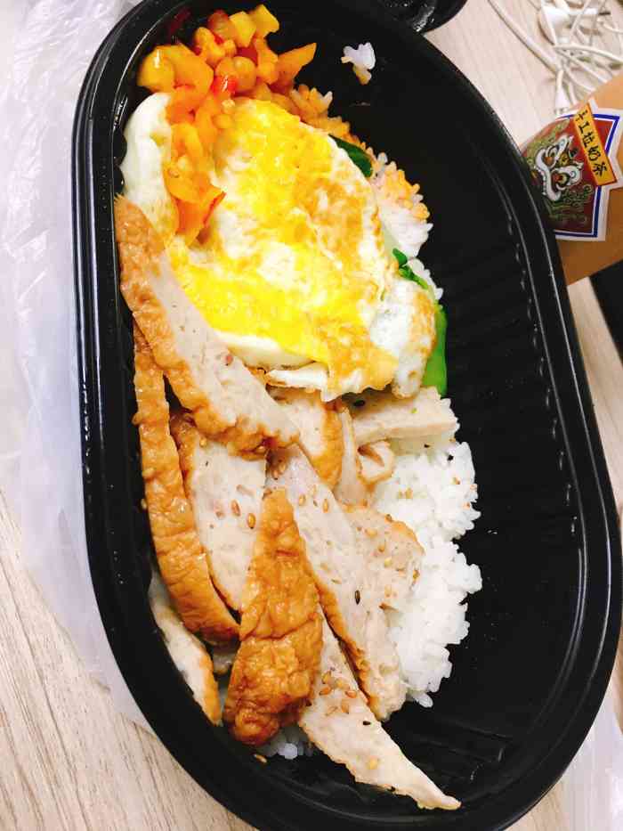 港岛记·香港叉烧饭(景田店)-"叫的外卖,送外卖时间差不多一个小时
