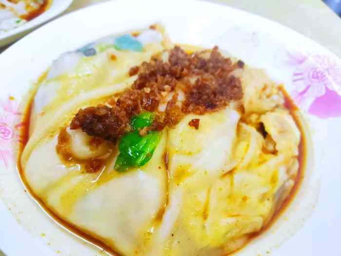 大树下菜脯粿-"去到的时候菜脯粿只有两个了,粿口感有点硬.