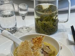 鸭汤锅巴-源牌酒店·家常六安菜