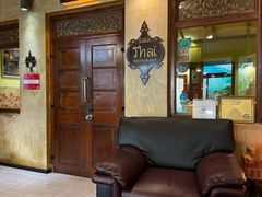 -Sala Thai Restaurant