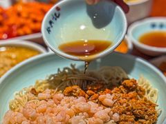 -裕兴记•蟹黄面馆(人民广场店)