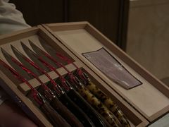 -罗宾斯牛排馆(重庆丽晶酒店)