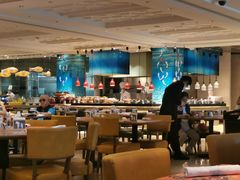 -咖啡苑自助餐厅·中国大饭店