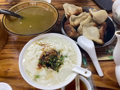 网红锅贴-锅贴大王南翔小笼(临沂二村店)