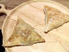 萨姆萨烤包子-耶里夏丽·丝路新疆菜·清真食品(徐汇南丹东路臻选店)