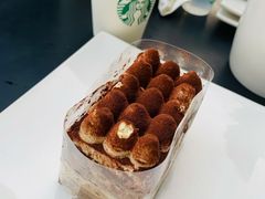 咖啡提拉米苏-星巴克(石厦街店)