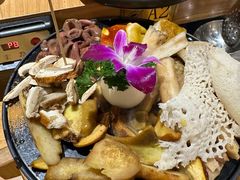 -一朵菌·野生菌探索家火锅(南亚店)