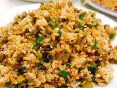 酸豆角肉沫炒饭-新新湘菜馆(新中街二条店)