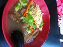 滋味牛腩面-滋味满屋美食坊(上海街店)