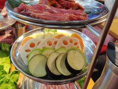 -青瓦炭韩潮烤肉(花园道店)