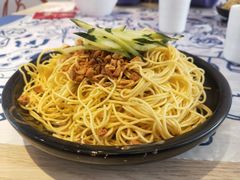 金牌凉面-松哥油焖大虾(皇岗一店)