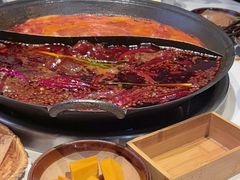-卤校长老火锅(杨家坪直营店)