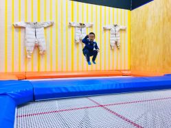 -蹦贝运动中心·蹦床·攀岩·闯关(龙岗店)