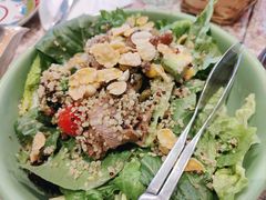 牛油果蔬菜沙拉-彼德西餐厅(凯德广场新南店)