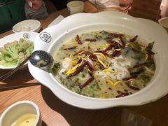 -江渔儿酸菜鱼(映月湖环宇城店)