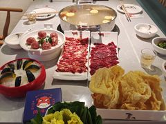 养生原汤锅-俏牛哥鲜牛肉牛肆馆(重庆天地店)
