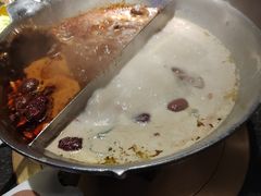 -湊湊火锅·茶憩(新中关购物中心店)