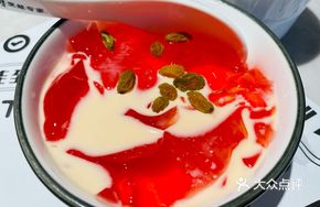 Red and White Ice Jelly