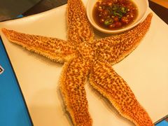 -臻鲜燕海鲜融合餐厅(金陵style店)