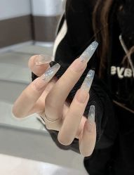 -悦指间美甲美睫