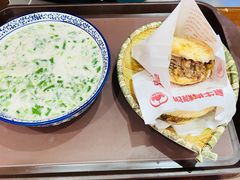 牛肉烧饼（多肉）-穆得·老周家牛肉烧饼(普利街店)