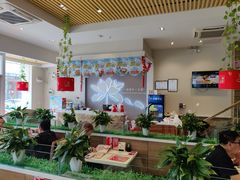 大堂-嘉和一品粥(津华昌道店)