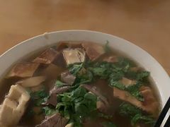 -清真·白家牛肉罩火烧老店(育才街店)