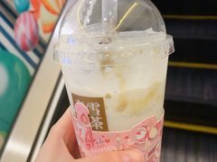-奈雪的茶(湖滨银泰in77C区PRO店)