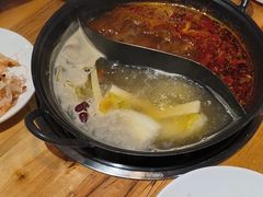-香逸山自助火锅