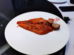 辣卤鸭头-味+新京宴·烤鸭·北京菜(创意谷店)