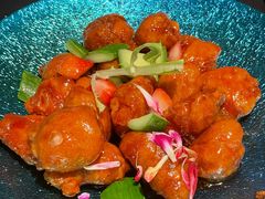 士多啤梨咕噜肉-粤·向群饭店(二沙岛店)
