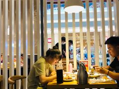 大堂-吕氏疙瘩汤·海鲜新鲁菜(凯德mall新都心店)