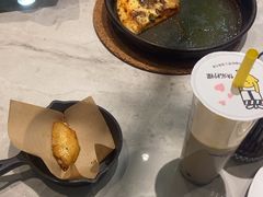 -必胜客(上海新南方商城PH店)