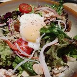 这道我不推荐。白玉贝口感很劲道，锻炼咬肌