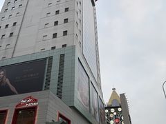 -上海第一八佰伴