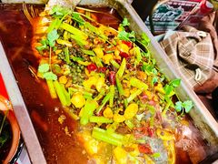 -琥珀老六龙虾(四里河店)