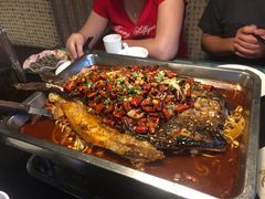 -鸣记脆皮烤鱼·海鲜烤鱼(三八广场店)