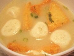 鱼蛋河粉-翠华餐厅