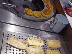 -怪噜范·老贵阳街头名小吃(数博万达店)