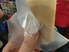 -詹爷爷乌节路街头冰淇淋