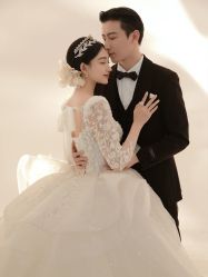 -樱花婚纱摄影