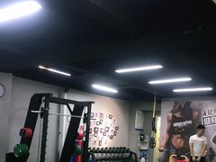-征成健身连锁私教工作室(九公里店)