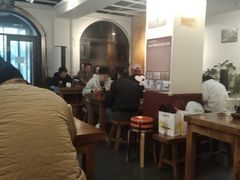 -丽虹云南过桥米线(兴工街店)