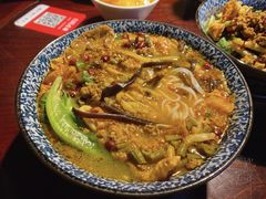 -粉家柳州螺蛳粉(杨宅路店)